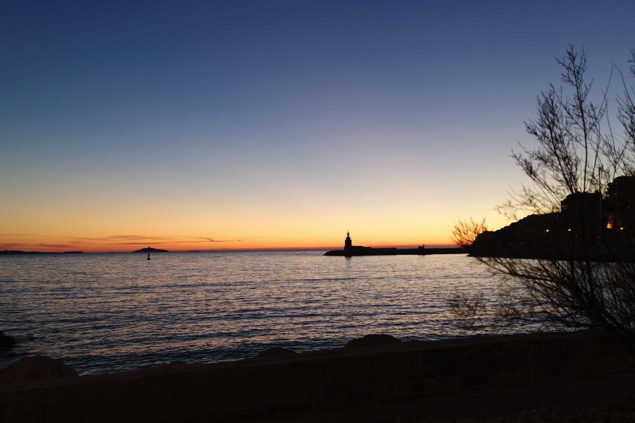Hotel L'Atmosphere Sanary-sur-Mer Εξωτερικό φωτογραφία