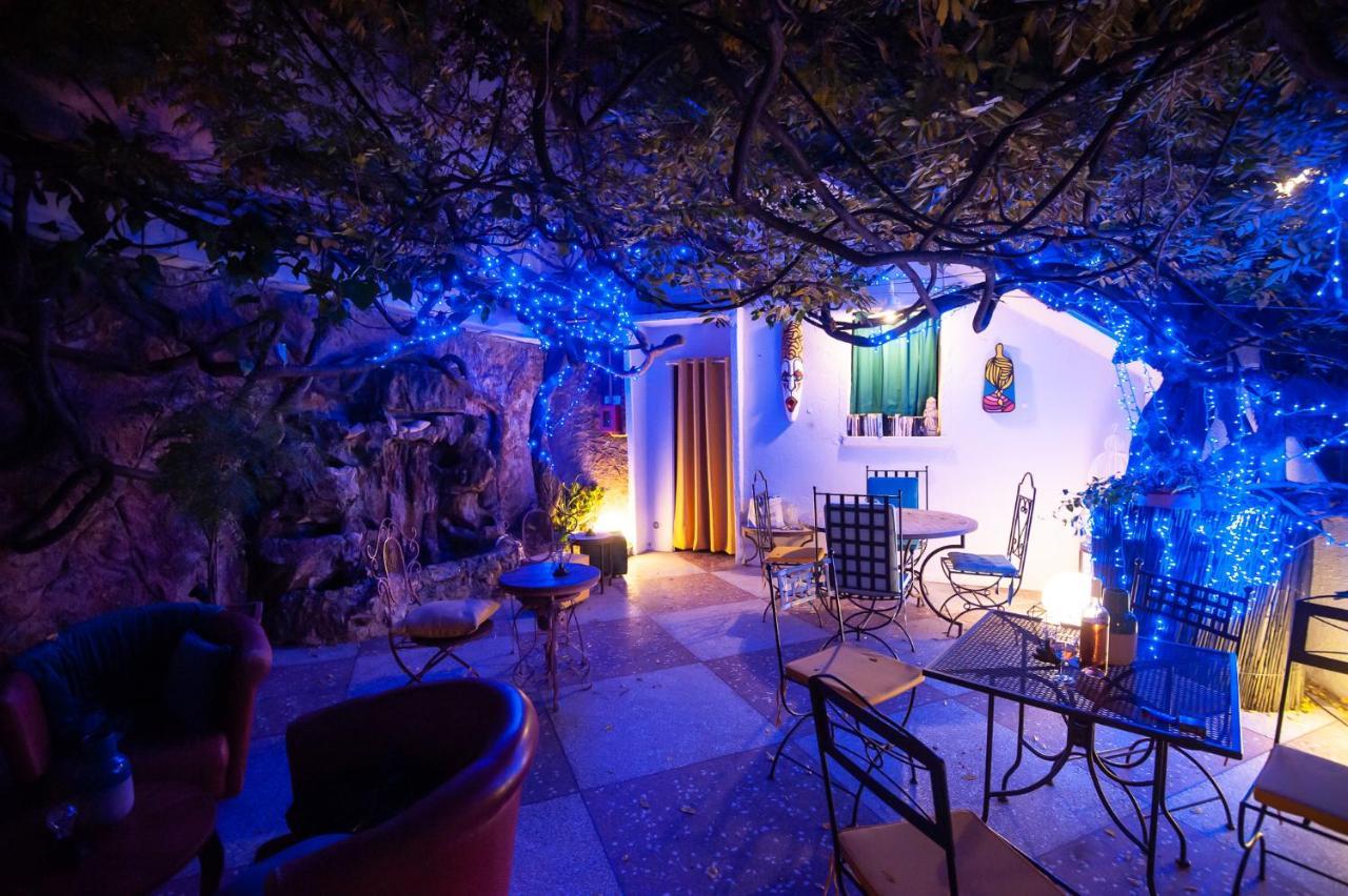 Hotel L'Atmosphere Sanary-sur-Mer Εξωτερικό φωτογραφία